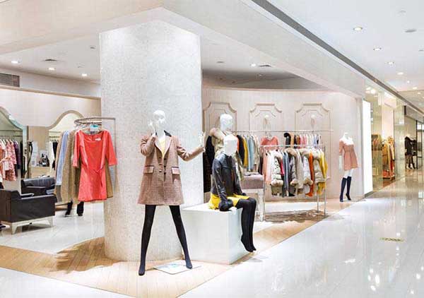 商(shang)業(ye)炤明市場細(xi)析：有(you)需求(qiu)卻無(wu)産品(pin)？